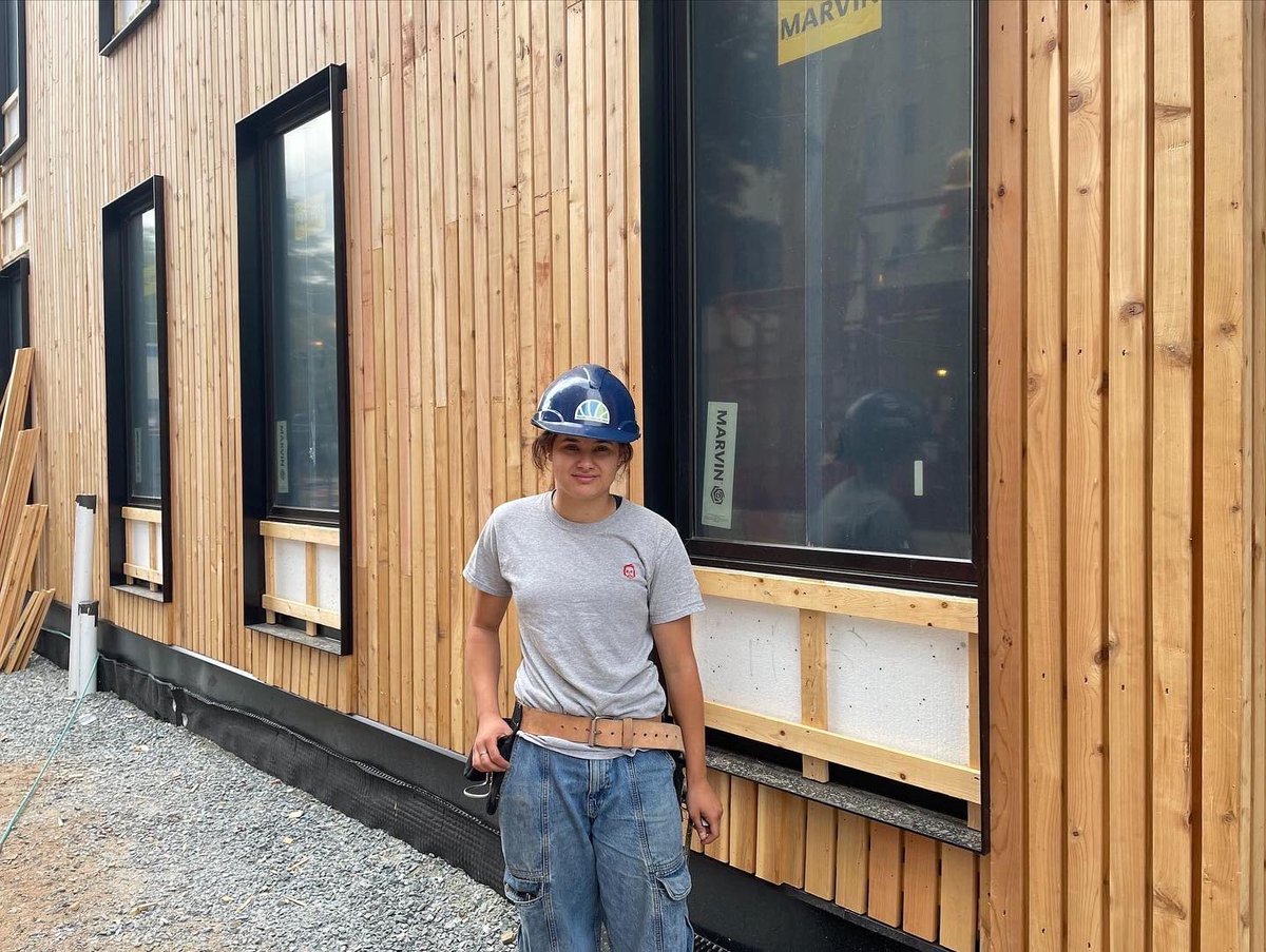 LindsayConstruc's tweet photo. As our summer interns head back to class we're wishing each of them all the best, incl talented carpentry student Clara Haws! On site with our team at Mi’kmaw Native Friendship Centre - Diamond Bailey Healing Centre, we're excited to see what your future holds! #TeamLindsay https://t.co/f98EgXgWDT