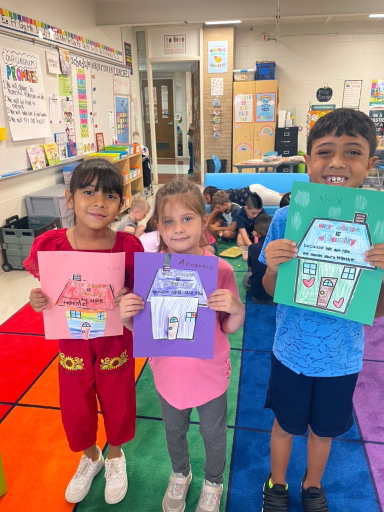 MissSavage142's tweet photo. Our class is a family because….
We stick together!
We are nice to each other!
We help each other!
We learn together! #GreatHappensHere #engage142 #Room14 @KerkstraCougars https://t.co/FgllJOVjxf
