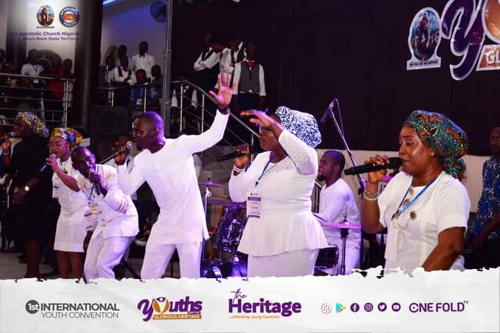 onefoldtv's tweet photo. TACN-AKS INT'L YOUTH CONVENTION - Day 2
A special ministration by FCT youth choir

#TheGloriousHeritage
#AKSTYouthConvention
#TACNYouthMovement
#TACNService
#OneFoldTV https://t.co/EjdmzC2rJ9
