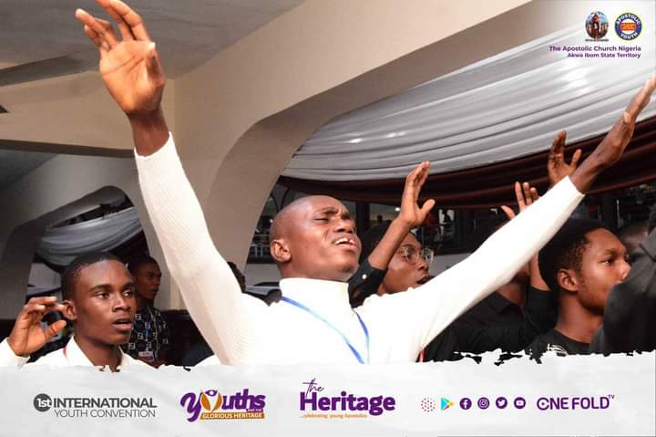 onefoldtv's tweet photo. TACN-AKS INT'L YOUTH CONVENTION - Day 2
A special ministration by FCT youth choir

#TheGloriousHeritage
#AKSTYouthConvention
#TACNYouthMovement
#TACNService
#OneFoldTV https://t.co/EjdmzC2rJ9