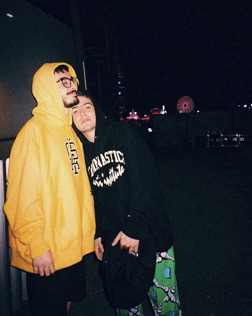 moratify's tweet image. VB 💛🖤