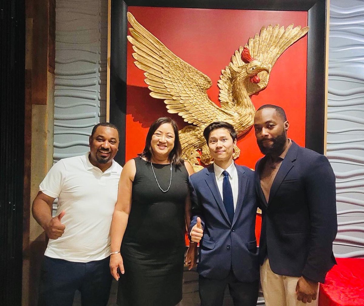 HoanDHuynh's tweet photo. Great night with the Asian American Caucus and candidates  for the General Assembly! Inspired by Co-Chairs, Representative Theresa Mah, the first Asian American elected to IL General Assembly, and Senator Ram Villivalam, the first Asian American elected to IL Senate!#TeamHoan https://t.co/OTTp1M0MPy