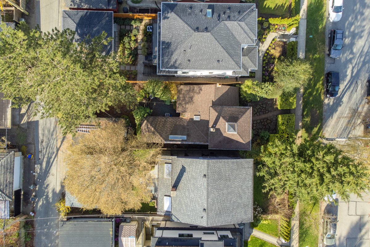 Leo_Wilk's tweet photo. 🔥 SOLD 🔥

West side living in the heart of Dunbar! 2 bedroom 1 bathroom with the perfect mix of mountain and city views. 

1,180 sqft
Priced at $2,198,000
3566 W 17th Avenue, Vancouver (Dunbar) 📍

More info at https://t.co/FLeo0Z9g3X https://t.co/gtyNcSFx2y