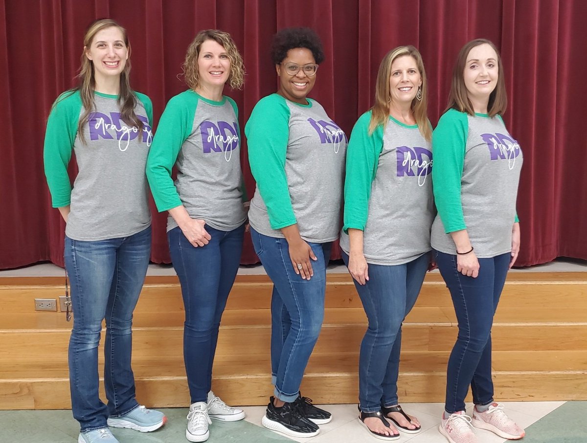 SuperAPHawkins's tweet photo. Best kindergarten team in FBISD @RDE_Dragons https://t.co/vjJK37wMPe