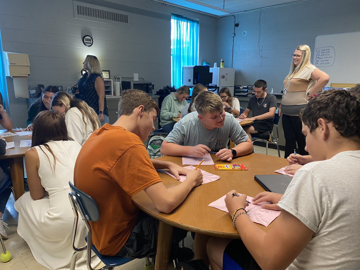 Great back to school visits today! Excited about the plans for expanding in-demand CTE programs and WBL through ISM grants at Morristown-Hamblen West HS in Hamblen County &amp; the inclusion of summer STREAM programming into the regular school year at Rutledge MS in Grainger County.