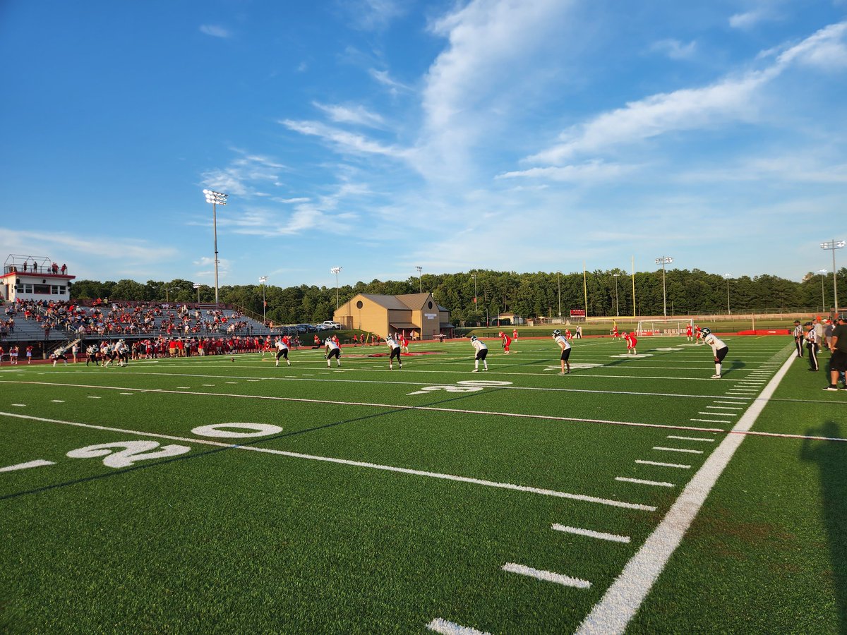 AthleticsKHS's tweet photo. 2022 KHS Football season is officially underway at Mills Godwin! #playfortheK https://t.co/FpHfi5pHnK