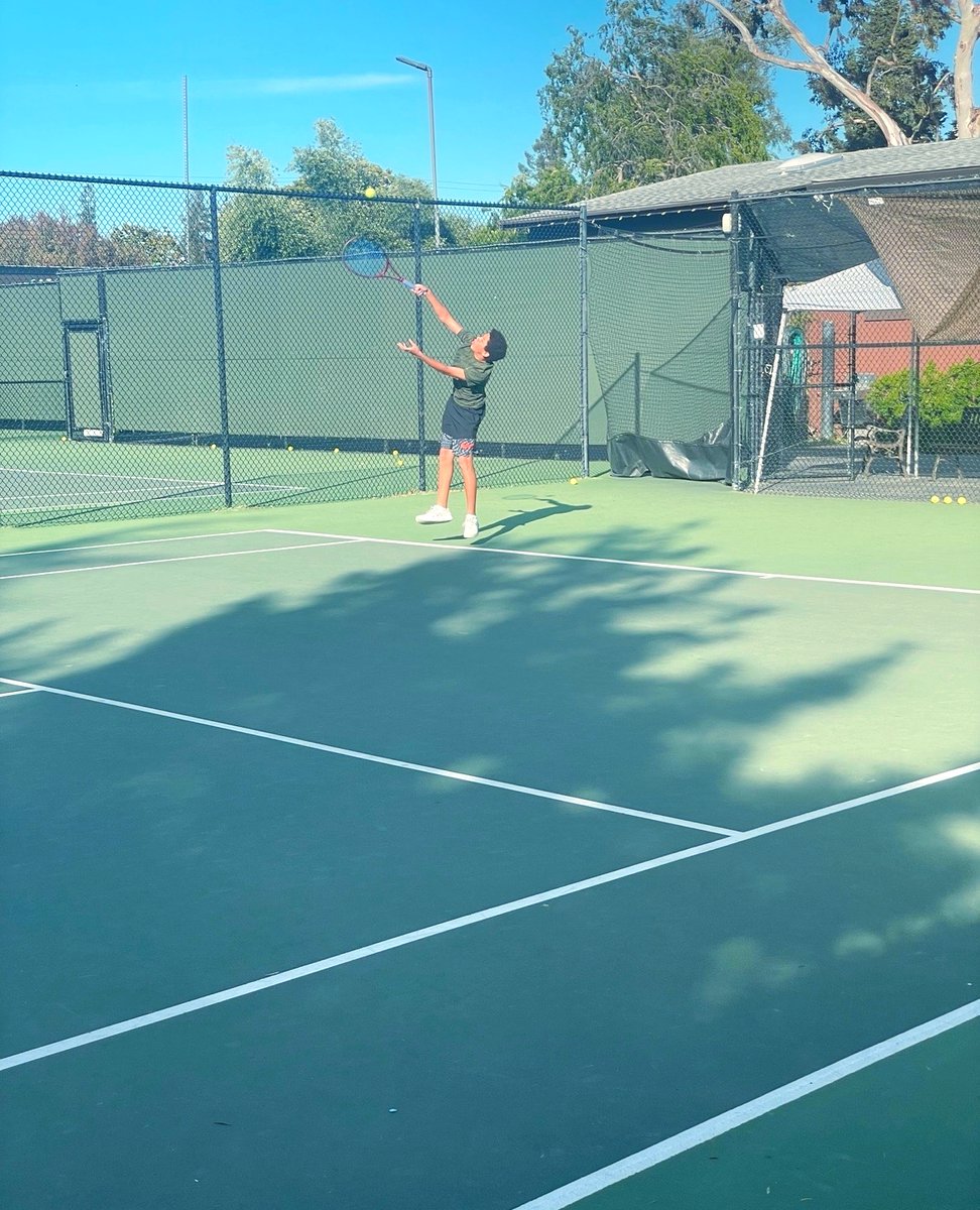 Fall clinics are in full swing and we are having a blast on court! 

Will we be seeing you this weekend? We have Saturday and Sunday clinics for adults and juniors! 

.
.
.
#fallclinics #falltennis #kimgranttennisacademy #kgta #tennis #betheexception #adulttennis #juniortennis