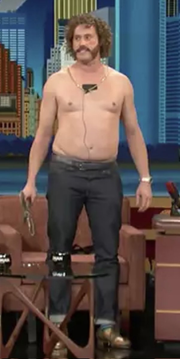 evxyz's tweet photo. @nottjmiller Check out scantily clad @nottjmiller ! https://t.co/945giI3vEu