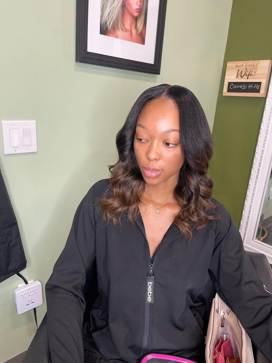 KpieTheMua's tweet image. Cute lil actress tryna make her way on the acting scene. #lahair #traditionalsewin #actress #hollywood #losangeles #bookher