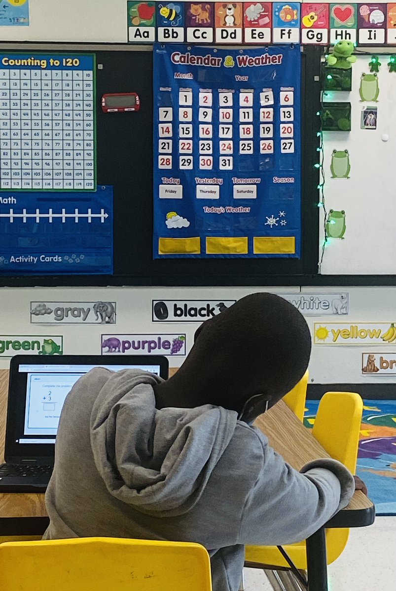 HarrisLovesKids's tweet photo. Pre-Assessment ✅ Intervention Loading…. I love meeting the students where they are! Every Child Can Learn! @OakleyTigers @MsMWill3 @thomasneverstop #OakleyInnovates #STEAMCulture https://t.co/oGmQ3zqlV3