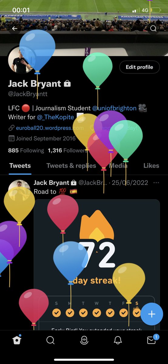 JackBryantt's tweet photo. Balloons! https://t.co/Dlq2MdJ8Wp