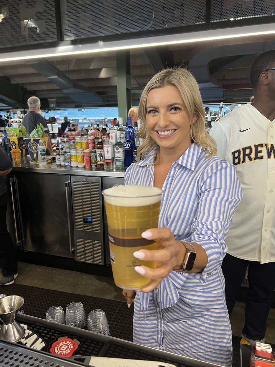 Brewers's tweet photo. The perfect pour doesn’t exis…

Trevor Gott, David Crowley, Don August, Sophia Minnaert, and Dan Fumai are serving now at the First Base Barrel Bar.

#ThisIsMyCrew https://t.co/WplHEWoshV