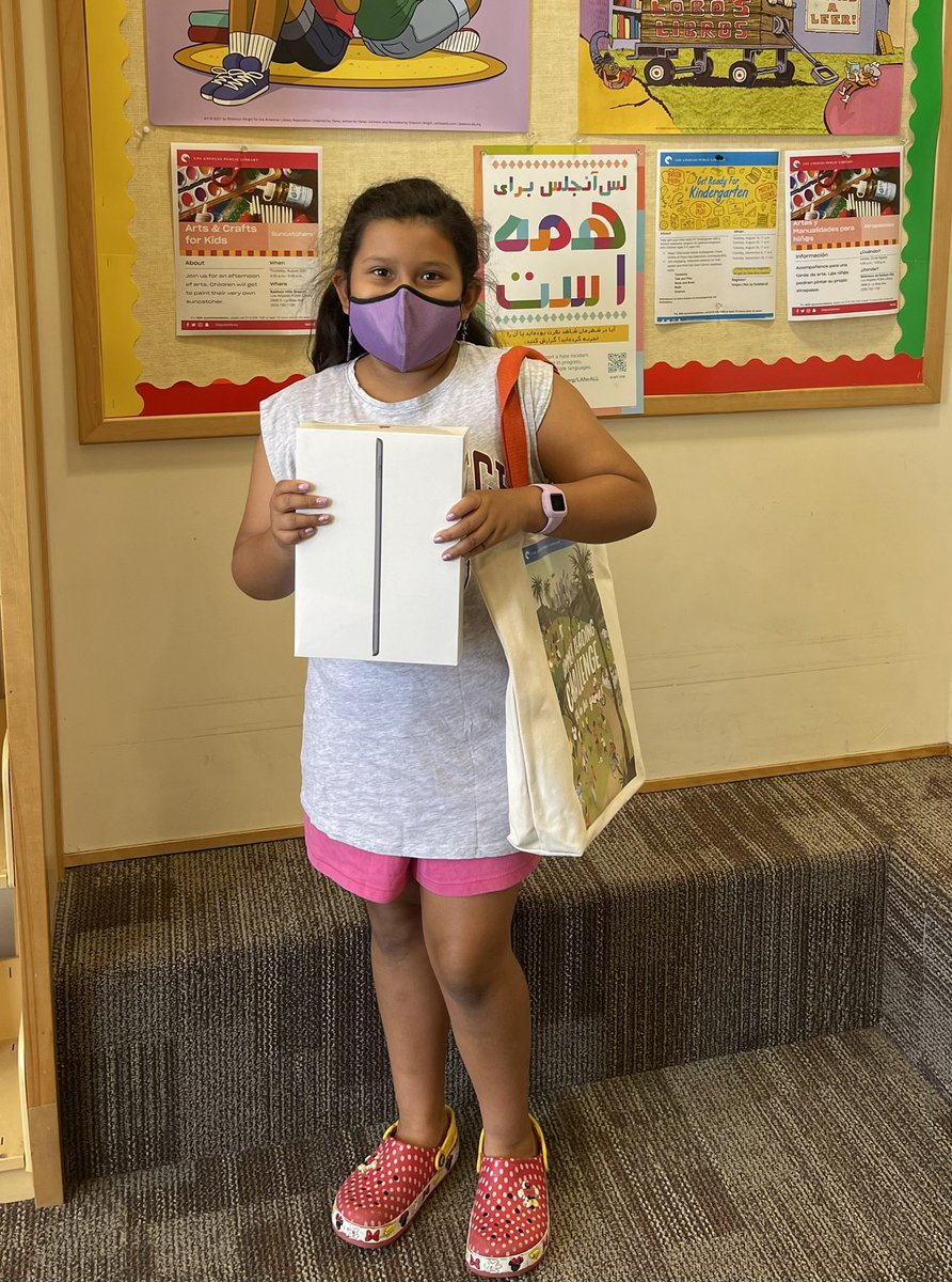 BaldwinHills's tweet image. Thank you for reading with the library this summer! This lucky #BaldwinHillsLibrary patron received an iPad! Enjoy! #LAPLSummer