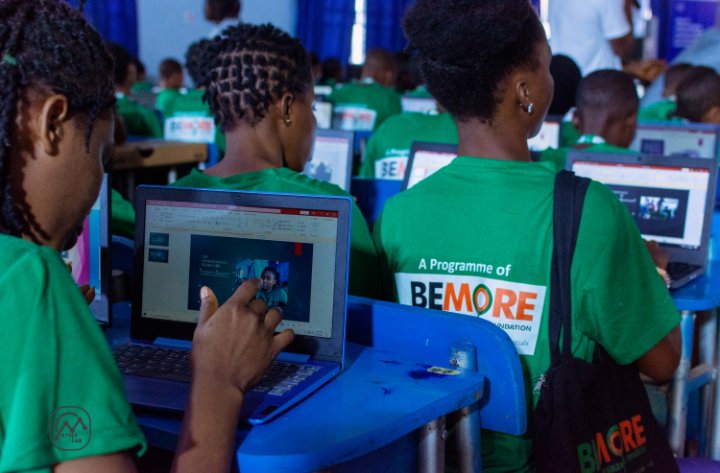WisdomM80565878's tweet photo. Day 5 #Bemore, we were able to surf more light on PowerPoint. Even though most of them had no knowledge about it before, they were able to answer and ask questions fantastically. 
#bemore2022 #matrixlab #OndoState, #girlsintech #womenintech https://t.co/W9A8gOI4kN