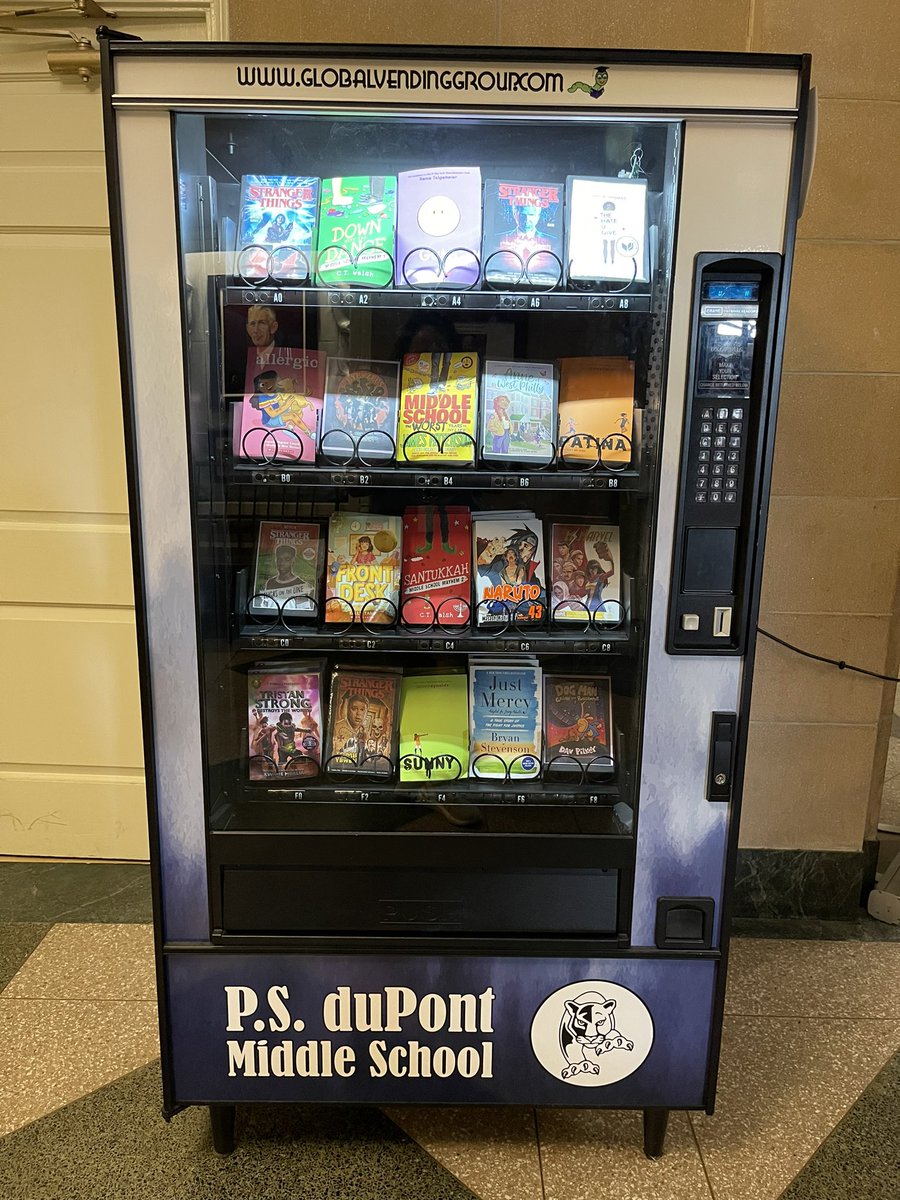 FitzhughSabrina's tweet photo. Thanks to all who donated books to our school. Our machine is ready for our first day and beyond!! The kids are going to go crazy for these new books! @PSduPontMS https://t.co/nEWGs7W61P
