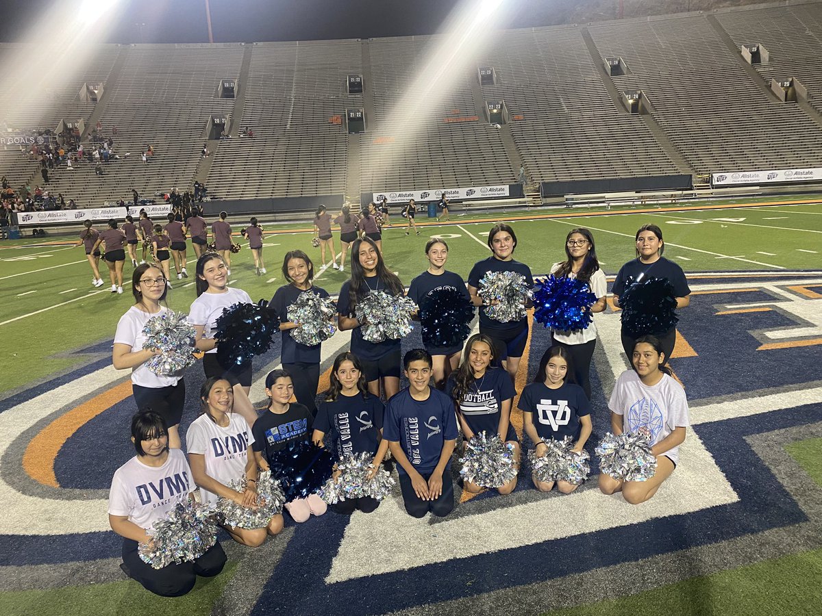 Ready to take the field tomorrow!💙🧡🤍✨⛏🏈 @Del_Valle_MS @YISDFineArts @UTEPDanceTeam #YISDNight #SpiritNight💃🏼#OFOD