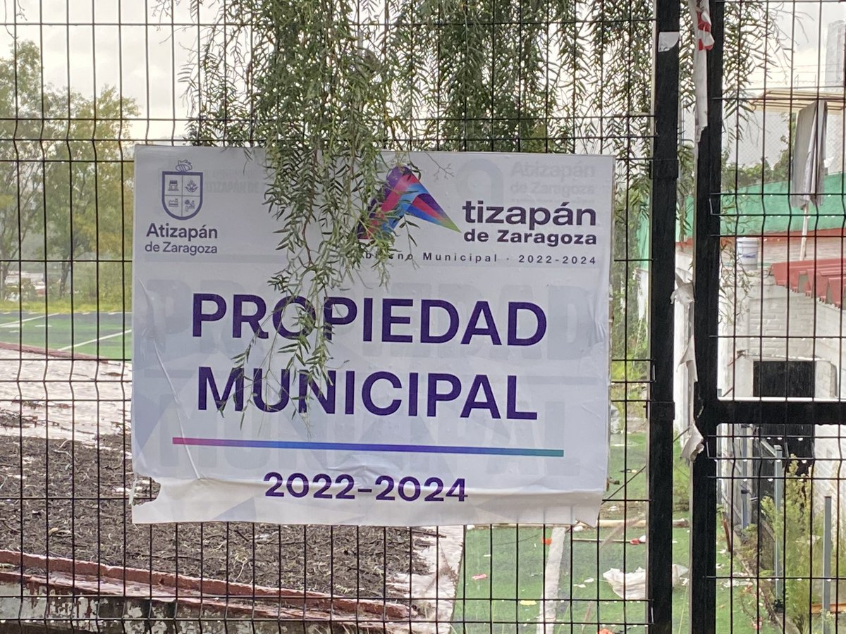 sorianoaaron's tweet photo. No hay nada más triste que el 🏟 @Raidersarboleda 🏴‍☠️ 

@GobAtizapan @Pedro_RVillegas https://t.co/5vVAMGDaJT