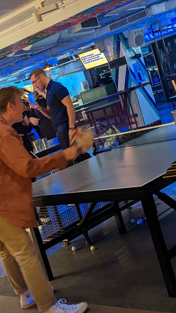 de_christon's tweet photo. London with @kiocsgoo 💪 https://t.co/N6NI6U3yEA