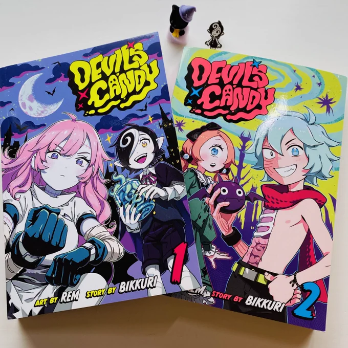 can you believe we really have two whole Viz volumes out now!!!!??! 