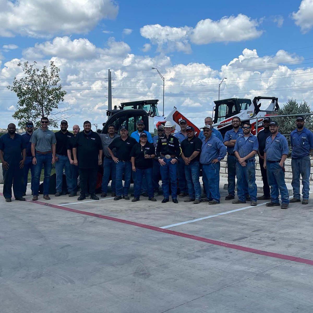 Jess Lockwood tweet media