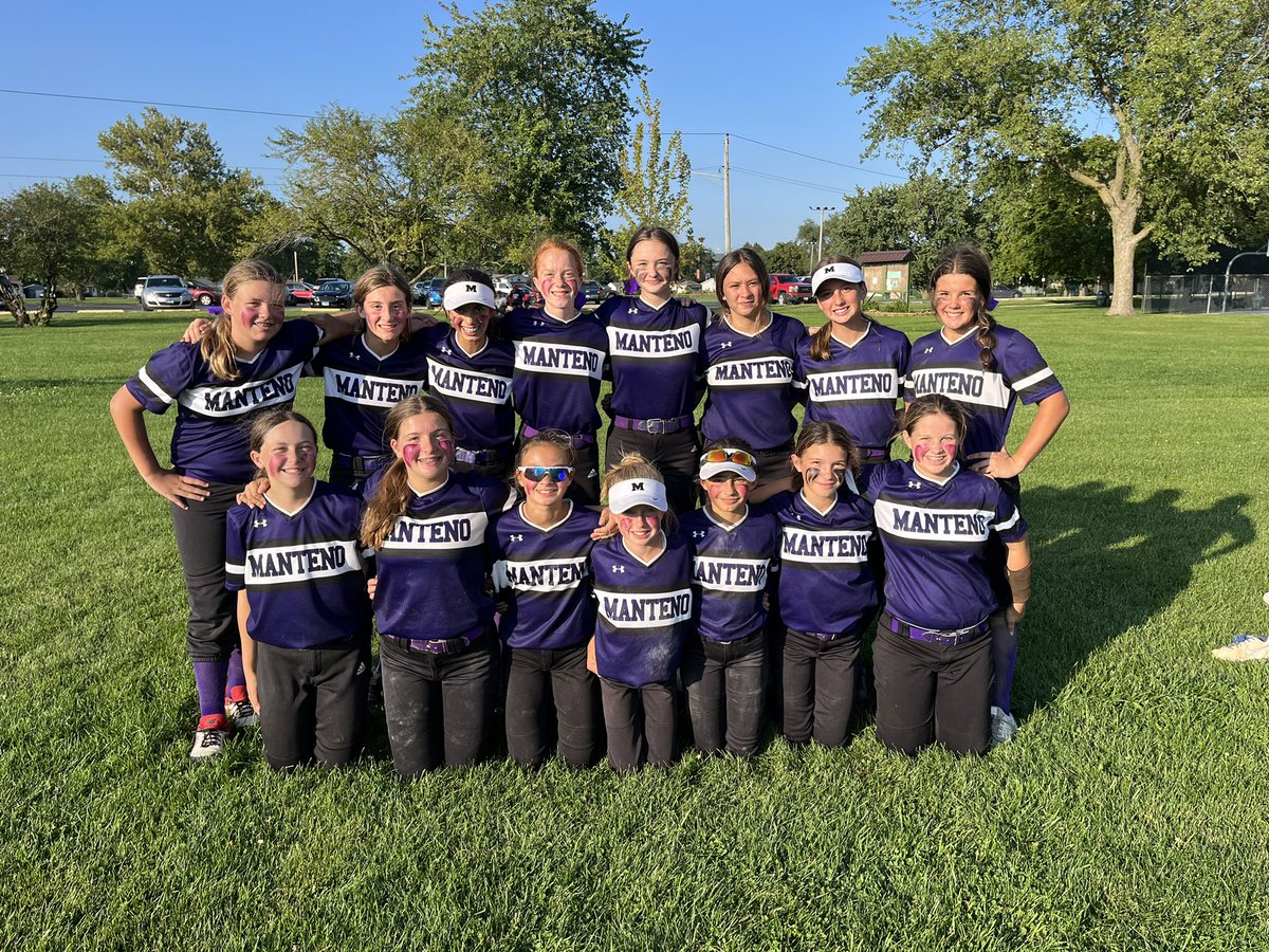 MantenoSoftball's tweet photo. 💜🥎🏆with tonight’s win over Peotone we claim the conference championship. Congrats ladies and keep rolling @MantenoMSsports @Manteno5 @MHS_AthBoosters https://t.co/xbhk1QPdEB