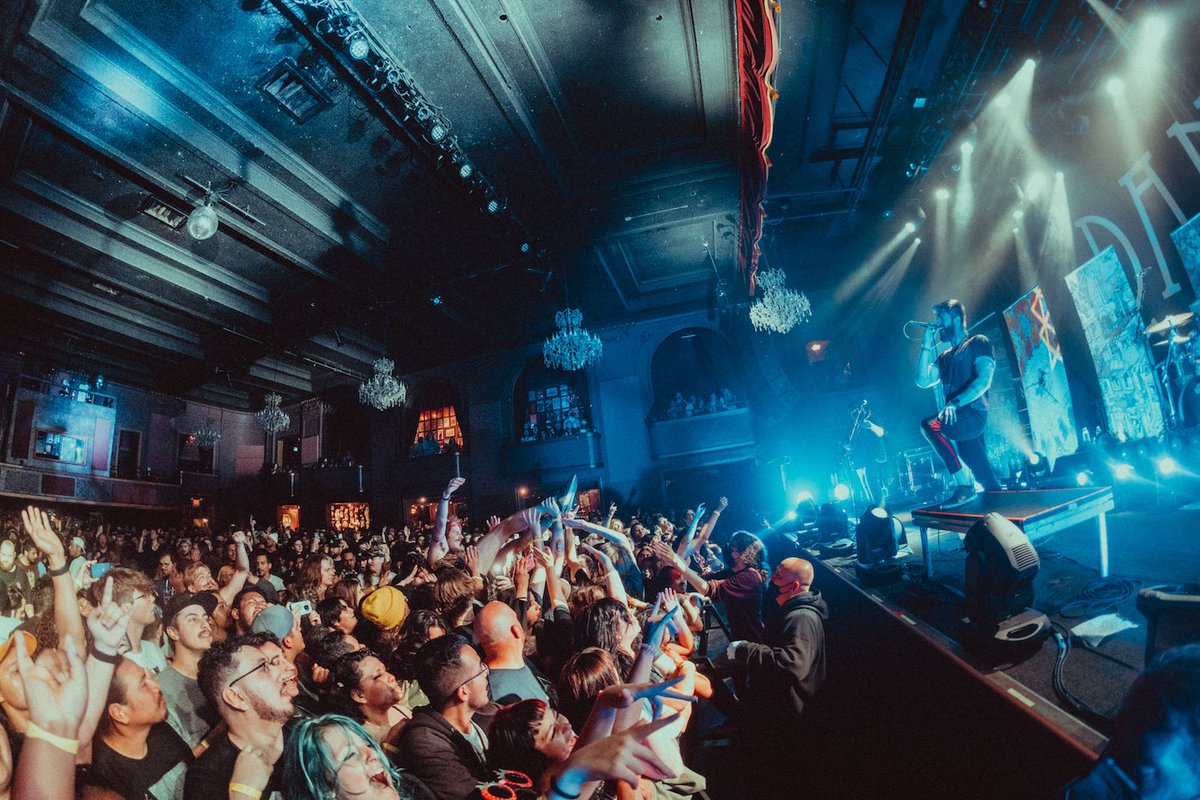 DGDtheband's tweet photo. 8.24.22 // San Francisco, CA
📸: @matthuecole https://t.co/9m6Pzowd0O