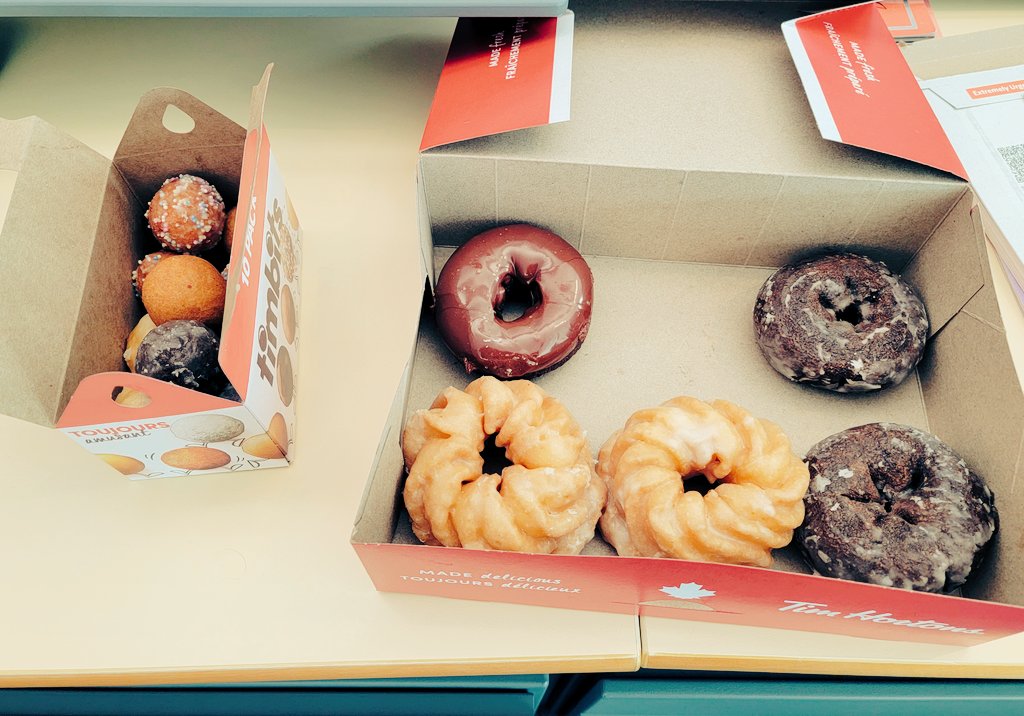 Divya Balji (@divyabalji) on Twitter photo Honouring the bureau tradition of buying timbits after a big market event. Bets on market moves may or may not have been placed. <a href="/decloet/">Derek DeCloet</a> <a href="/kevinorland/">Kevin Orland</a> <a href="/geoffreymorgan/">Geoffrey Morgan</a> Honouring the bureau tradition of buying timbits after a big market event. Bets on market moves may or may not have been placed. <a href="/decloet/">Derek DeCloet</a> <a href="/kevinorland/">Kevin Orland</a> <a href="/geoffreymorgan/">Geoffrey Morgan</a>