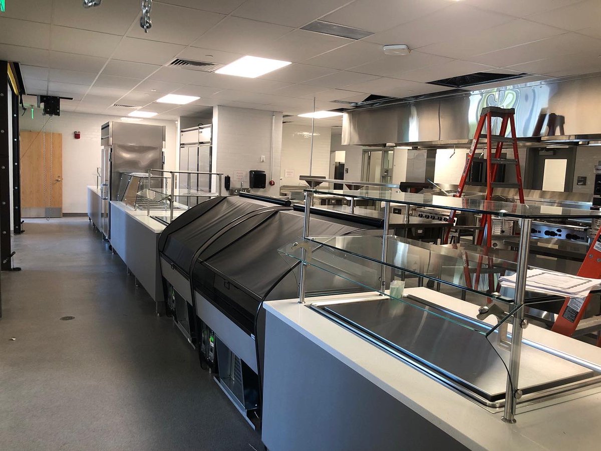 CrabtreeMcGrath's tweet photo. More updates from our project at @SHS_Eagles! Architect:
@TappeArchitects Contractor:
@Consigli1905 Kitchen Contractor:
@SingerEquipCo
#K12Construction #foodserviceequipment #foodservicedesign #foodserviceconsultant #k12 #sharonma #k12foodservice https://t.co/hcXGIidsiE