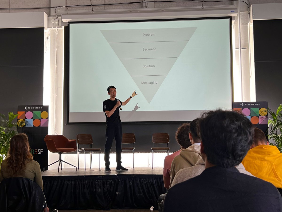 oheather1337's tweet photo. Great talk discussing micro-pivots and quick iterations in startups by @JamesZmSun from @papercheckout #Web3SF https://t.co/Fc7rUC8ump