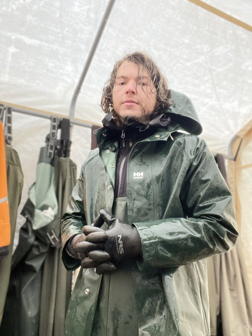 I wasn&rsquo;t trying to look like a serial killer but it happened https://t.co/XDk8g3PDJl<a href="/tag/bisexual"class="tags"><span>#bisexual</span></a><a href="/tag/nsfw"class="tags"><span>#nsfw</span></a><a href="/tag/damnthatwascold"class="tags"><span>#damnthatwascold</span></a>