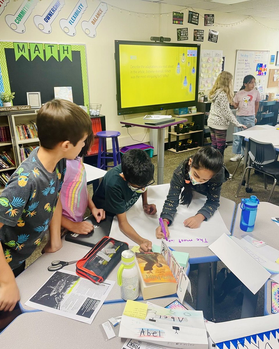 AliElfessiD54's tweet photo. This week we read a super engaging article about crazy animal adaptations recommended by @JSiniteanD54! We worked in groups to respond to what we read and headed outside to give Glows ⭐️and Grows 📈to our classmates’ responses. #WeAre54 @EaglesAldrin https://t.co/AlBy6yZ6sF