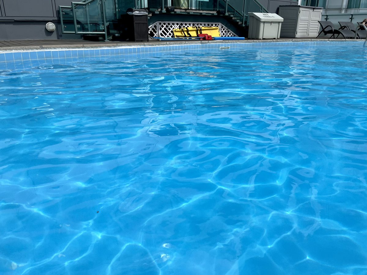 Absolutely agree! The water is my happy place.