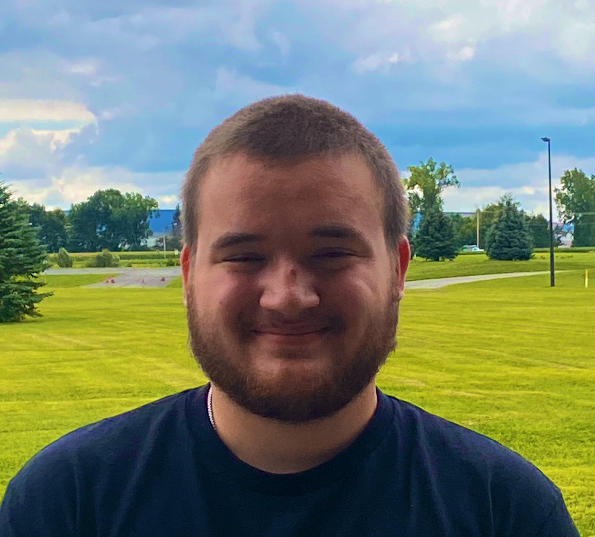 RaiseTheBarFHC's tweet photo. 4 new apprentices joining our 2-year program with @OwensCC! #manufacturing #scalingapprenticeships @CRswarm @CareySchools @VanBurenSchools https://t.co/mRBLi16gxv