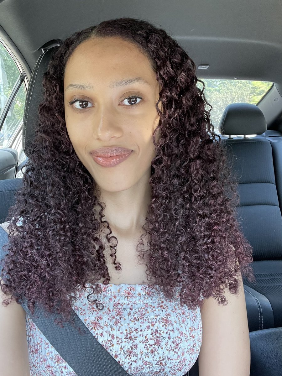 ምኞት tweet media