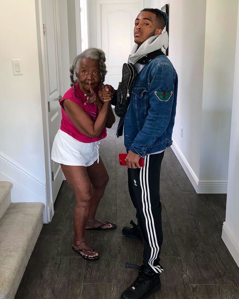 snownscattered's tweet photo. Happy birthday today to XXXTentacion’s grandma 🤍 https://t.co/ZXdhNjpV0S