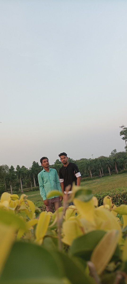 VivekLoyalist's tweet photo. Visiting at Rajeev Gandhi Memorial at Near SantiVan New Delhi today. @sabir96313 @Bablualam https://t.co/1cKoyz5alt