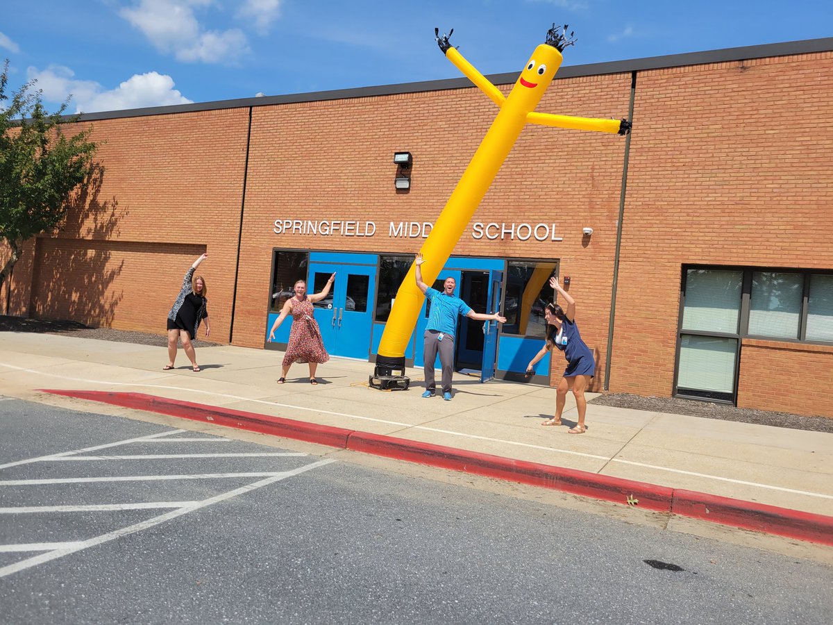 Lindsey Avara tweet media