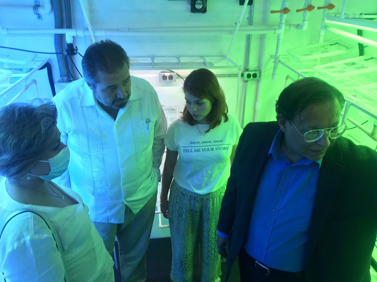 ByhCentro's tweet photo. En días pasados recibimos al Dr. Hiram Mina Valdés, Director Gral de Educación Media Superior y  Superior del Edo. de Morelos. Le explicamos los avances del Plan Ares, primera propuesta latinoamericana de exploración tripulada de Marte. https://t.co/y0jaHRCU3P