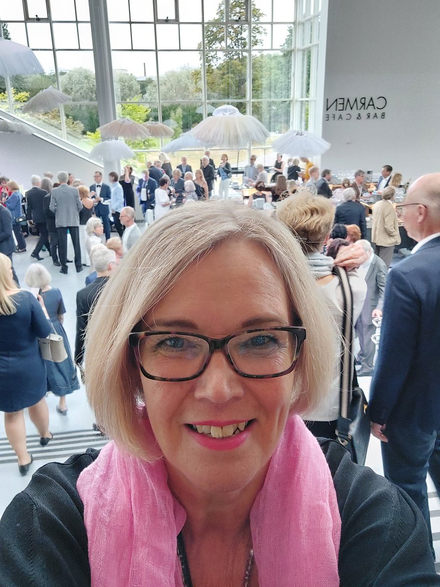 PirkkoYlisela's tweet photo. Ekaa kertaa #ooppera ensi-illassa sitten #Aleksanterinteatteri aikojen.
#Wagner #Ring #Valkyyria tarina vie mennessää, eikä 5h tuntunut missään. Upeat solistit ja orkka #ToiToiToi Jatkoa keväällä #siegfried 👍
@JohannaRusanen
@oopperabaletti #FNORing https://t.co/ziiNH9N82U