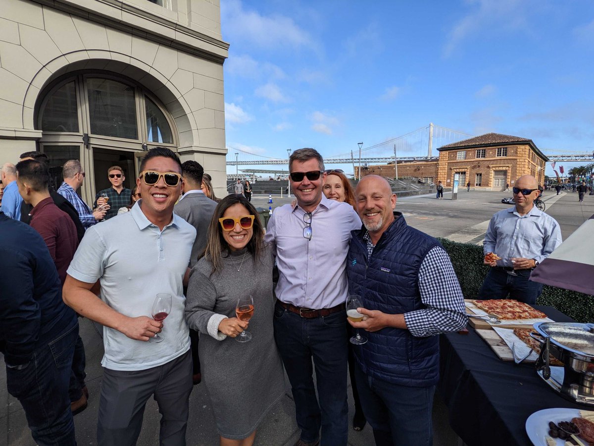 ZencoreGroup's tweet image. What a great time catching up with old friends and making some great new contacts. Thank you to the entire @googlecloud SF Enterprise sales and customer engineering teams for coming out last night. We set a new attendance record for a @ZencoreGroup happy hour :-) #zencore