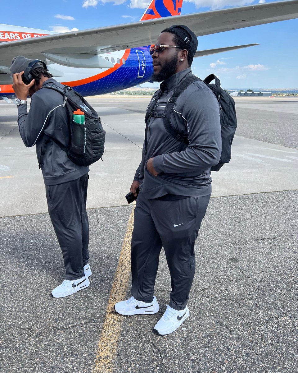 We Up! 🛫