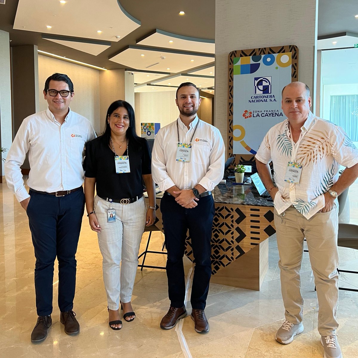 ZFrancaCayena's tweet photo. Felices de culminar nuestra participación #PBTeConecta organizada por nuestro aliado @ProBaq, donde concretamos reuniones de negocios que nos permiten posicionar el régimen franco como plataforma de atracción de inversión.
¡#Barranquilla es el destino ideal de negocios! https://t.co/NN8YRqCnuC