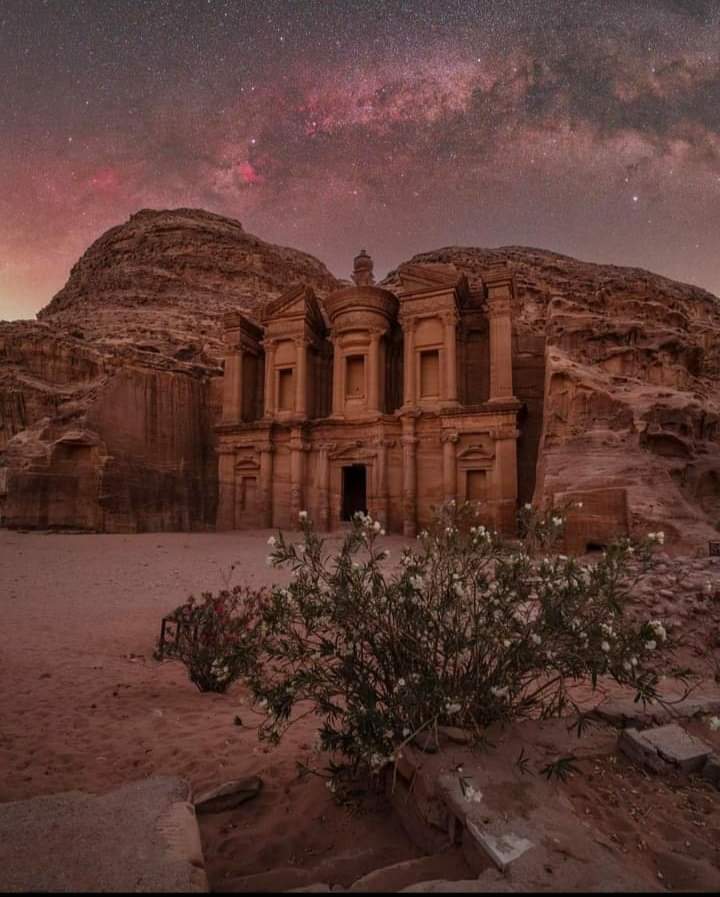Dr M F Khan Petra Has Been Inhabited From As Early As 7000 And Nabataeans Might Have Settled In What Would Become Capital City Of Their Kingdom As Early As