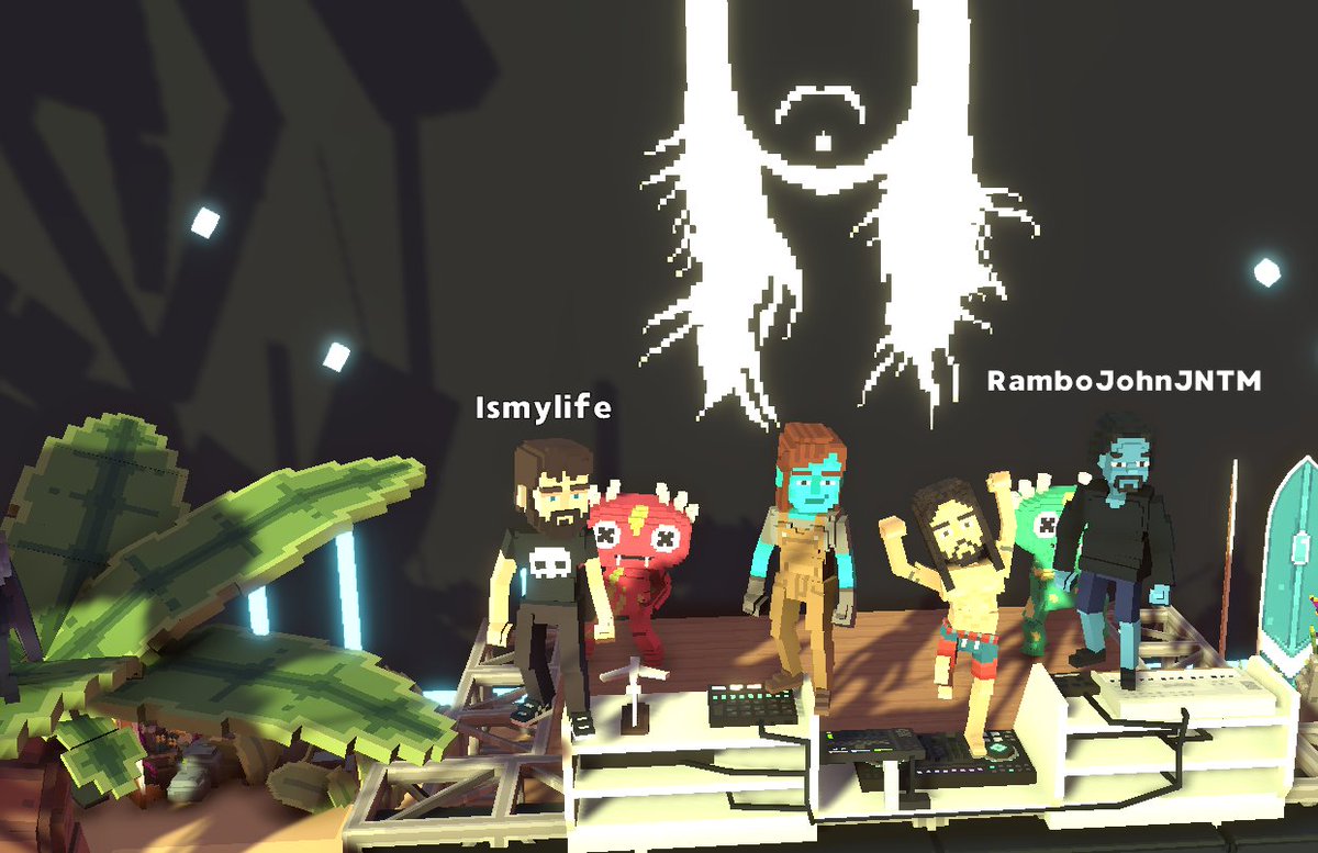 Johnsiro11's tweet photo. @TheSandboxGame @steveaoki I just participated in the #SandboxAlphaS3Giveaway for a chance to win 500 SAND! On stage with Steve Aoki, check out my screenshot below!
👇 https://t.co/rZ1XpdLfmD