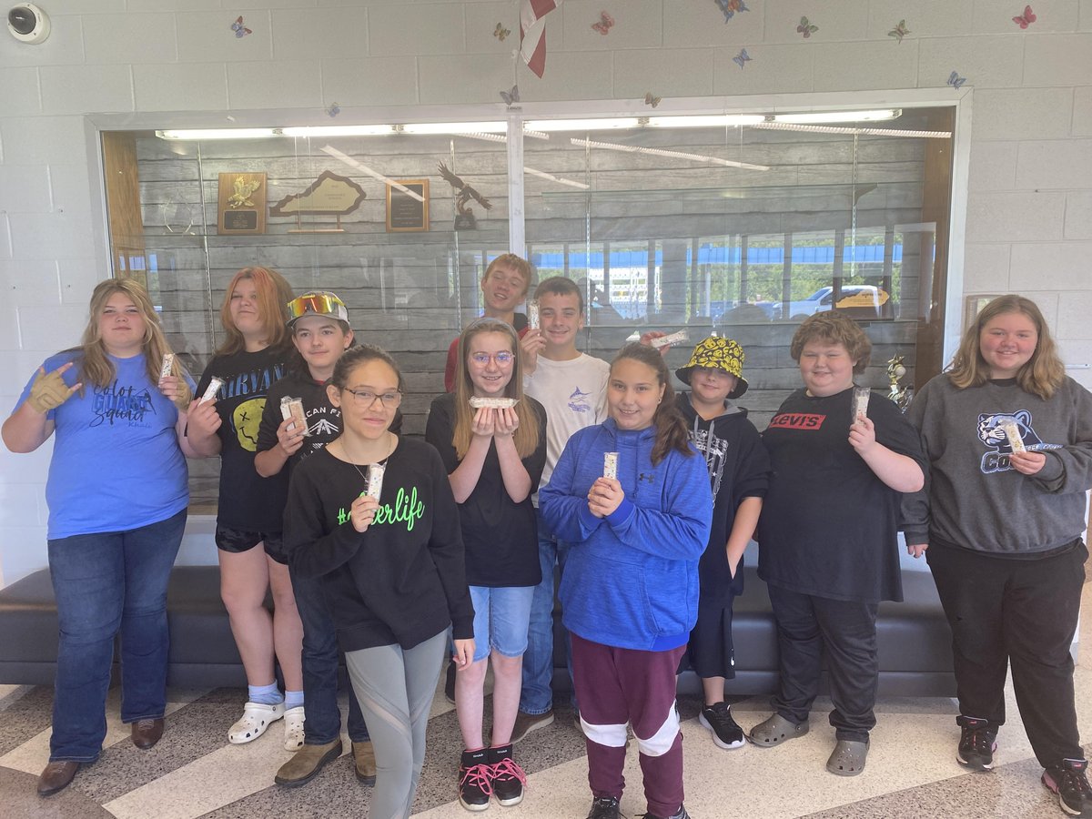 ChandlersSchool's tweet photo. Happy Birthday, Bears! 🎉

All students with a birthday between August 1st-August 28th were celebrated in Birthday Bears today! https://t.co/tHlkjRq0k5