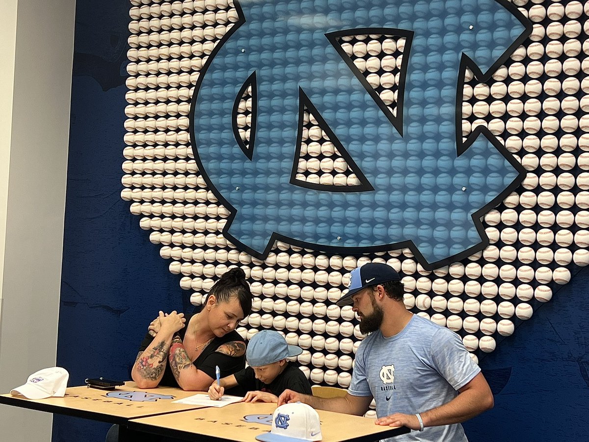 Carolina Baseball tweet media