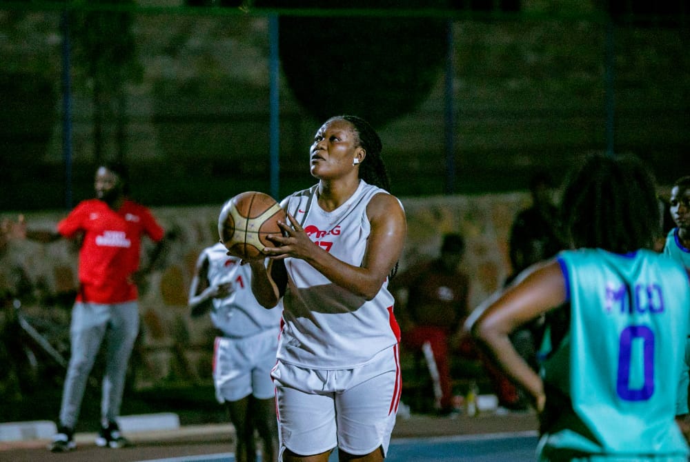 regwomenbbc's tweet photo. 🚨First win!!!!!!!!!!!!!!!🚨
#REG Women BBC win it's first game against @ThehoopsR  by 71-47
#Muganza_nyota  has double double 24pts 23reb. 
#REG  lead the serie by 1-0
#RBLPLAYOFFS22 
#StriveForVictory🥇🏆 https://t.co/yHruogbmqY
