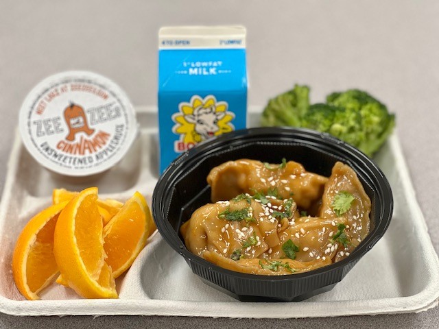GaDOENutrition's tweet photo. It might be Friday afternoon, but we're headed into the weekend still dreaming about the quality school meals served across Georgia this week!
๐ Emanuel County
๐ Gwinnett County
๐ Thomas County
๐ Whitfield County
@georgiadeptofed #FuelingGA #KeepGAFed #KeepGALearning https://t.co/AvDSP181Vx