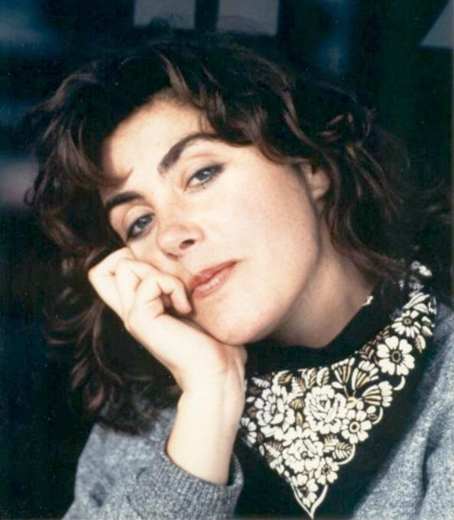 Stream episode Ask Laura Audio: Laura Branigan & Kathy Golik