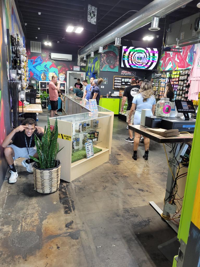 ProjectReleaf's tweet photo. We have Pop ups all day!
We have in-stores with Primal, Alterra Wellness, Cannabasics, Wyld, and PJ'S All Out Food Truck will be dishing out some delight! Come through and get some GOOD GOOD! #CannabisCommunity #ProjectReleaf #FeelsLikeSummer #ThatGoodGood #OklahomaMMJ https://t.co/2Hi8RljoNT